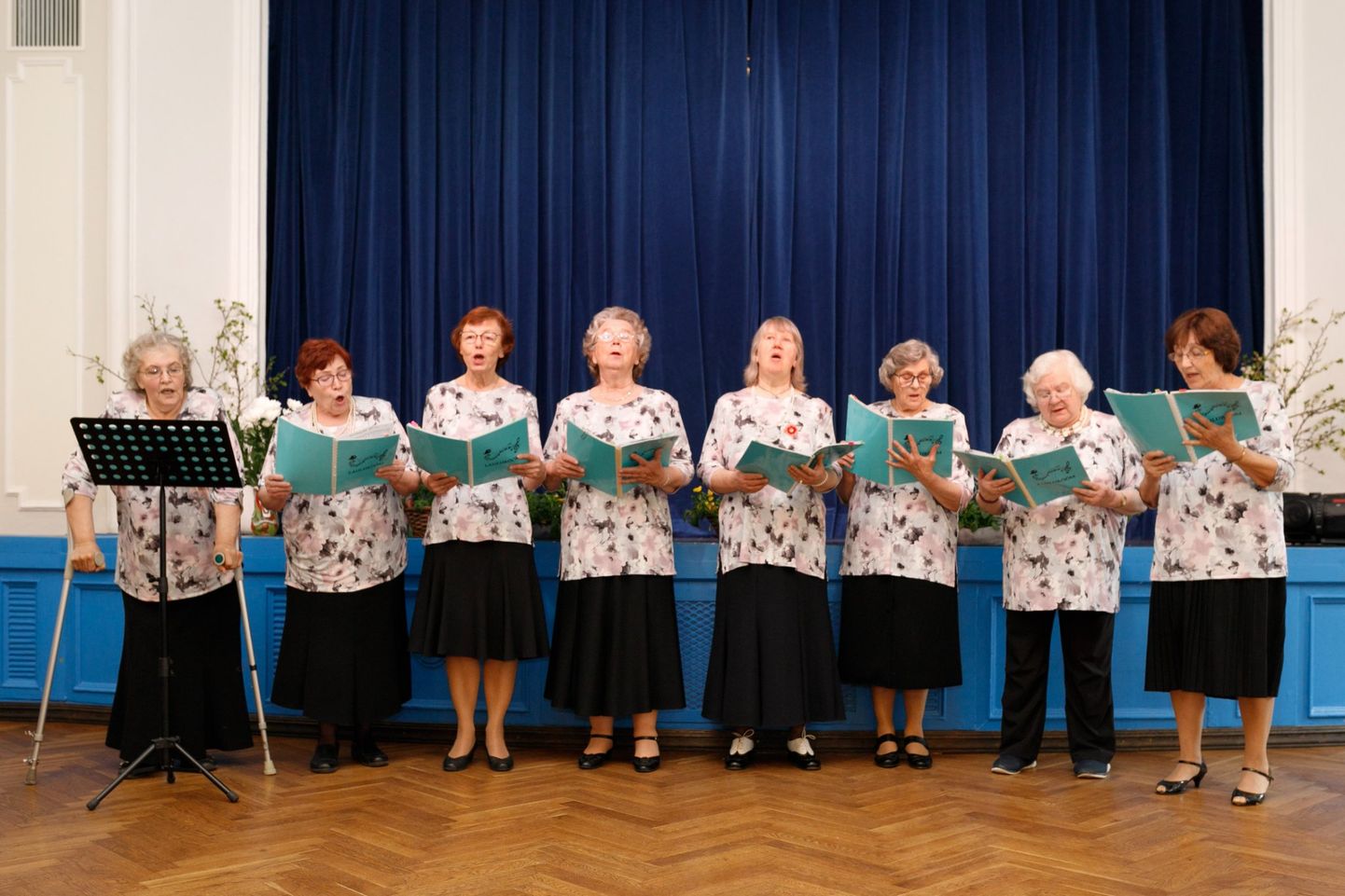 Otepää eakate lauluansambel Laulurõõm tähistas 20. sünnipäeva.