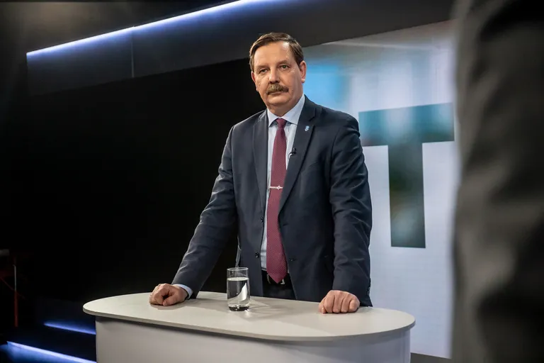 Taavi Aas.