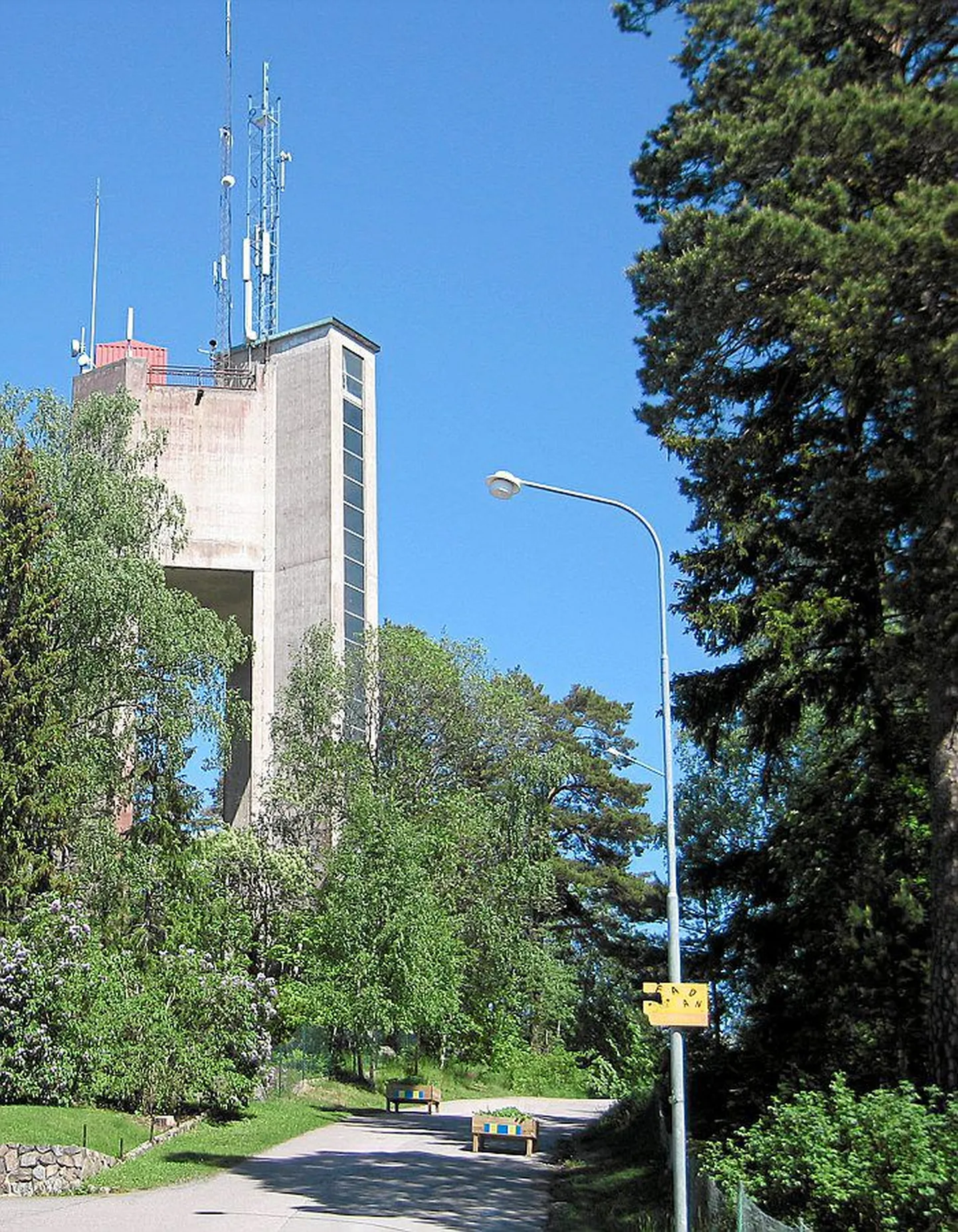 Stockholmi lähistel asuvat veetorni müüakse elamispinnana.