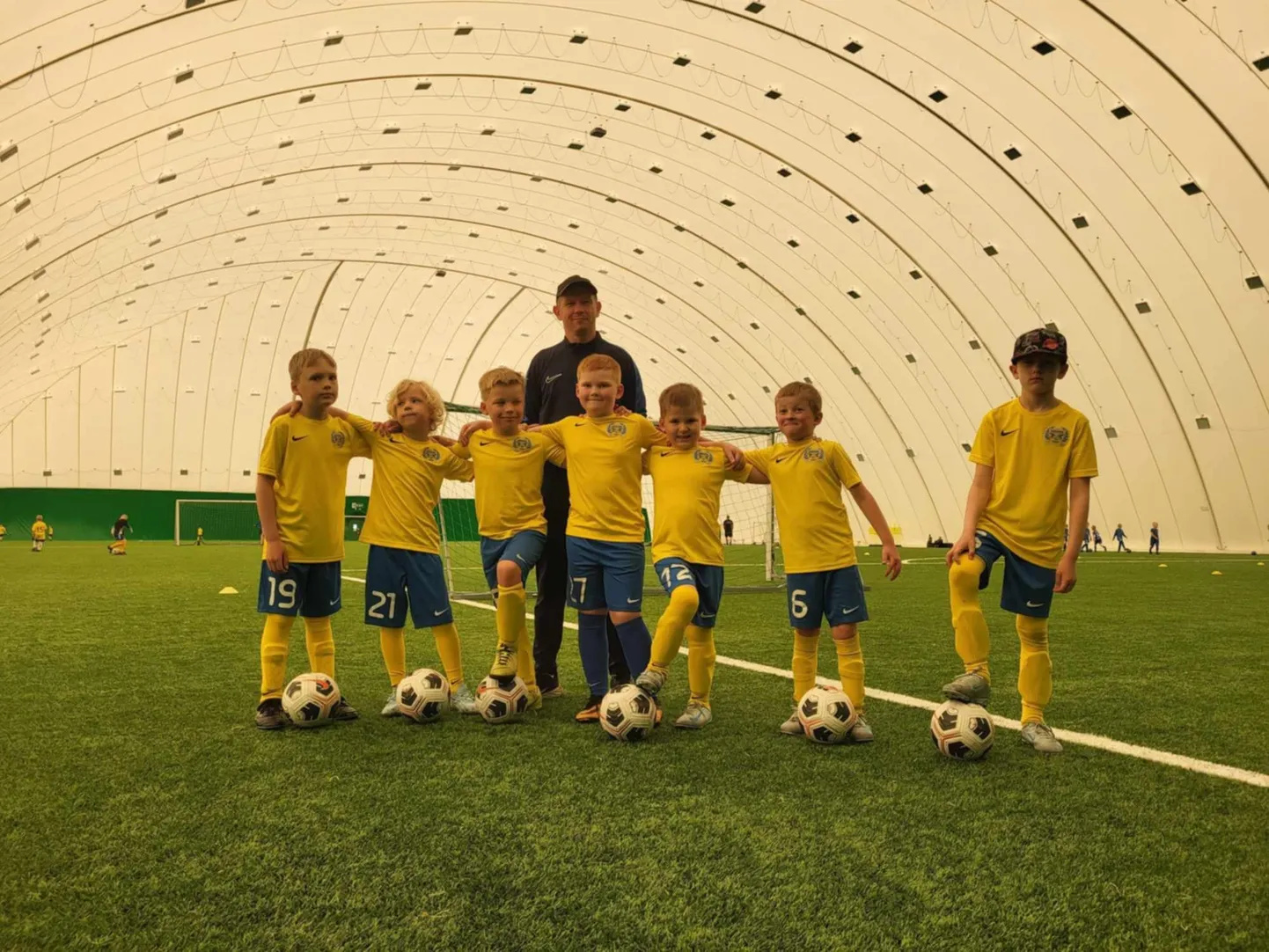 FC Kuressaare U9 sinine