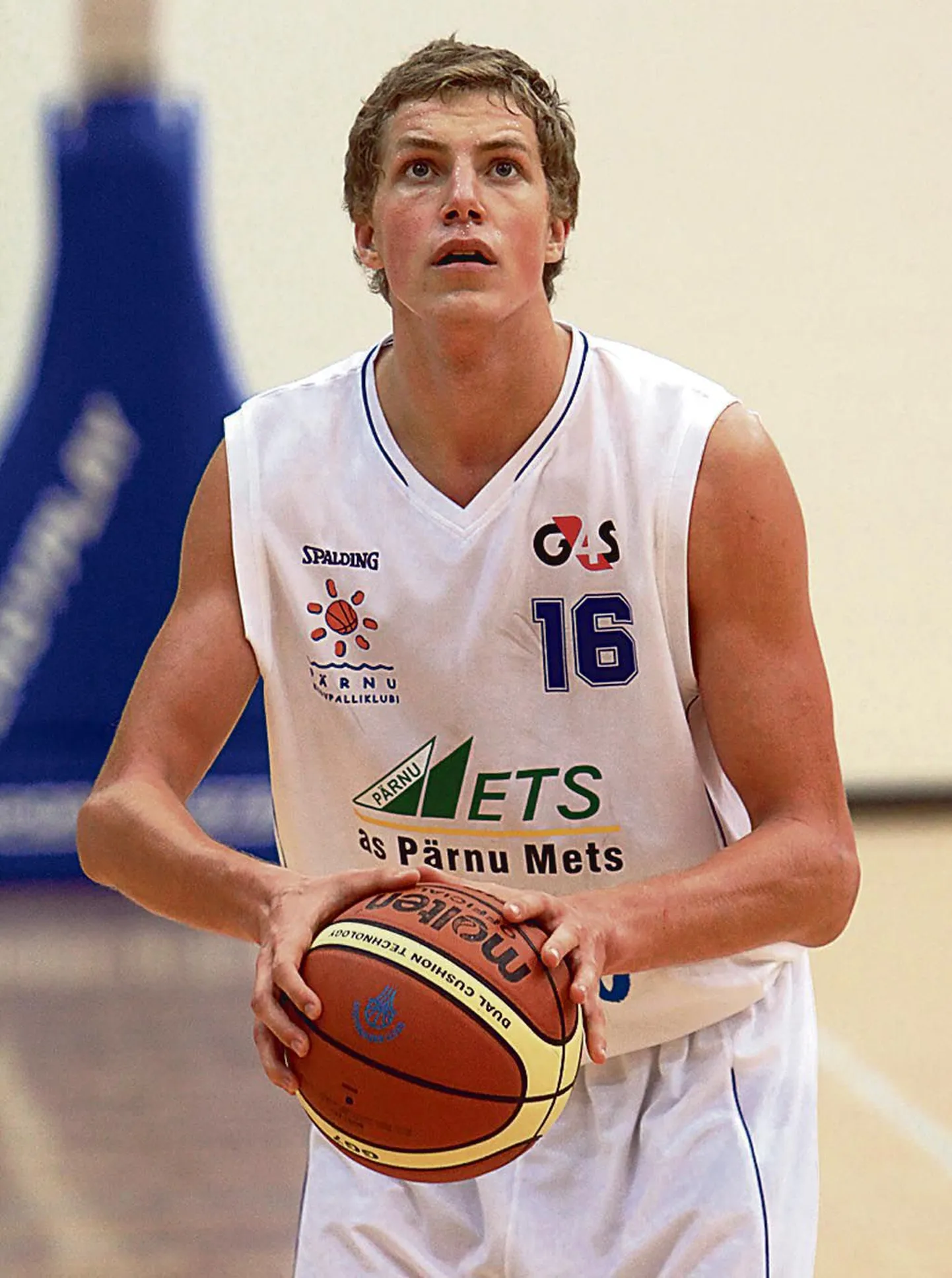 Toomas Raadik.