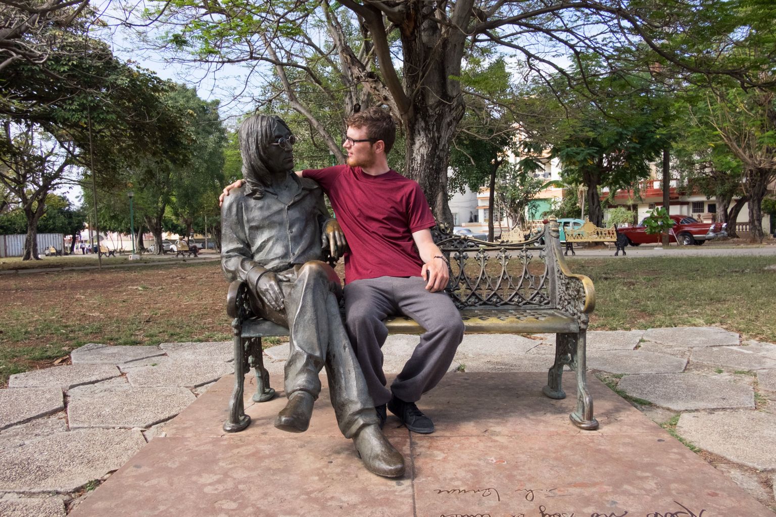 John Lennoni kuju Kuubal