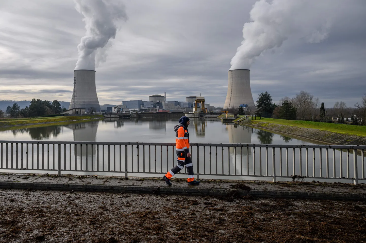 Tuumareaktorid Prantsusmaal Golfech's. Foto on illustartiivne.