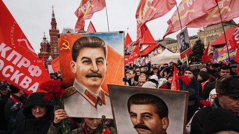 В «Сталин-центре» вызывают дух диктатора и хотят перевоспитать «врагов России»
