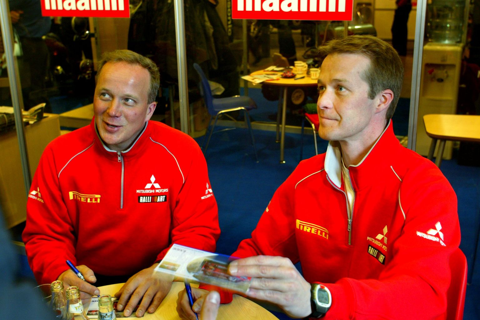 Harri Rovanperä (paremal) ühes omaaegse kaardilugeja Risto Pietilaineniga.