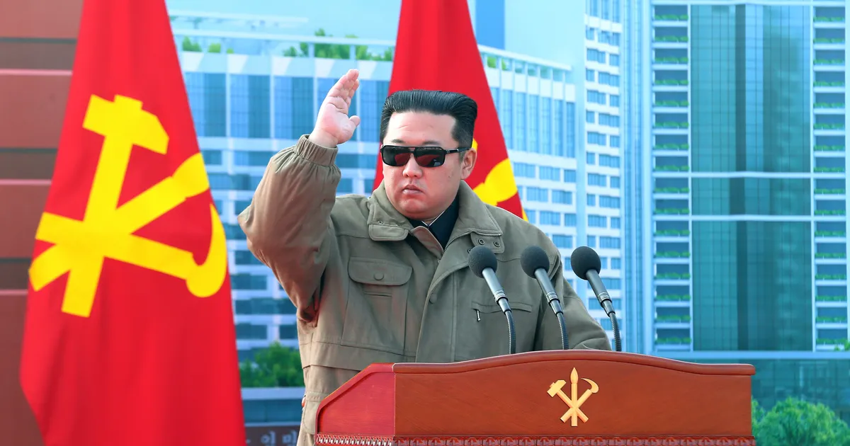 HARULDASED KAADRID ⟩ Kim Jong-un demonstreeris tuumarelva valmistamist