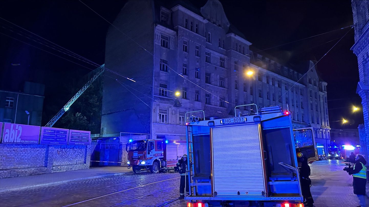 Пожар в центре Риги