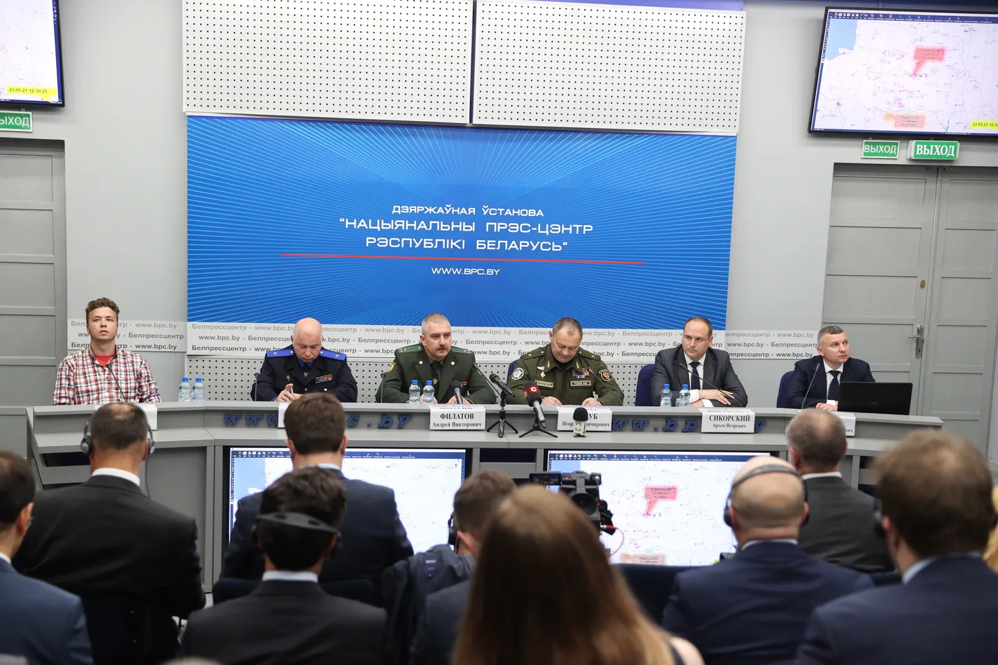 Мать белорусского оппозиционного журналиста и блогера Романа Протасевича Наталья Протасевич выразила уверенность, что его участие в брифинге МИД Беларуси было вынужденным