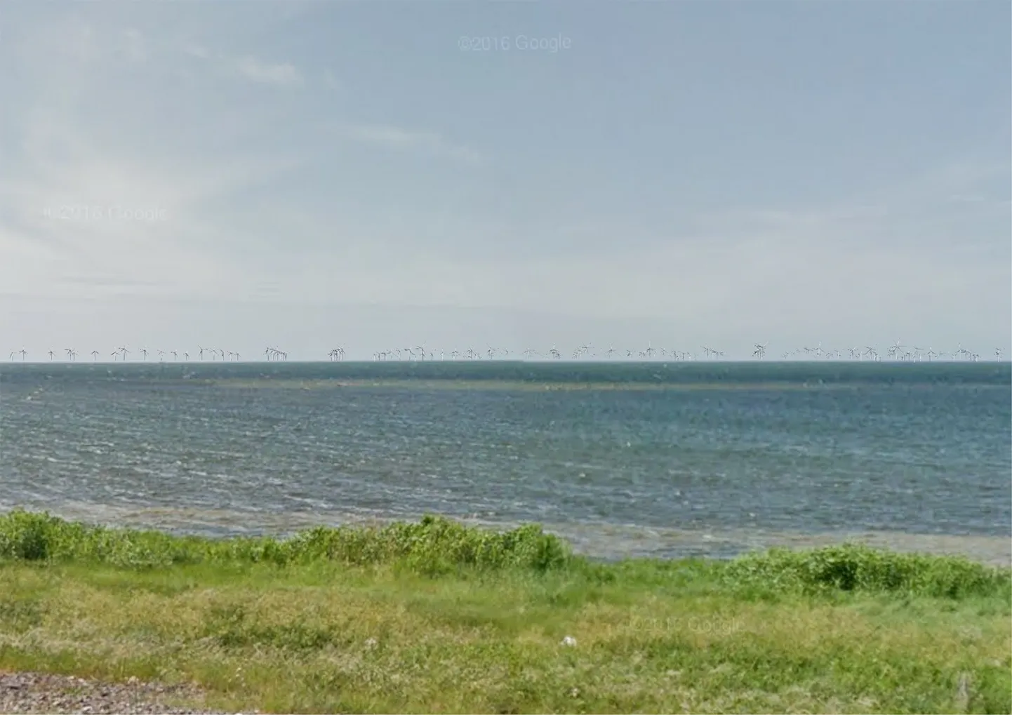 Sunly Wind OÜ tellis taastuvenergeetika konsultatsiooniettevõttelt Rexplorer OÜ visualiseeringu näidise, mis on koostatud ühest võimalikust vaatepunktist Saaremaal. Visualiseeritud on 300 m kõrguseid tuulikuid, mille rootori diameeter on 236 m. Tuulikud on paigutatud mereala planeeringuga ettenähtud alale ning arvestatud hetkel kõige suurema meretuuliku parameetrite ja soovituslike vahekaugustega.