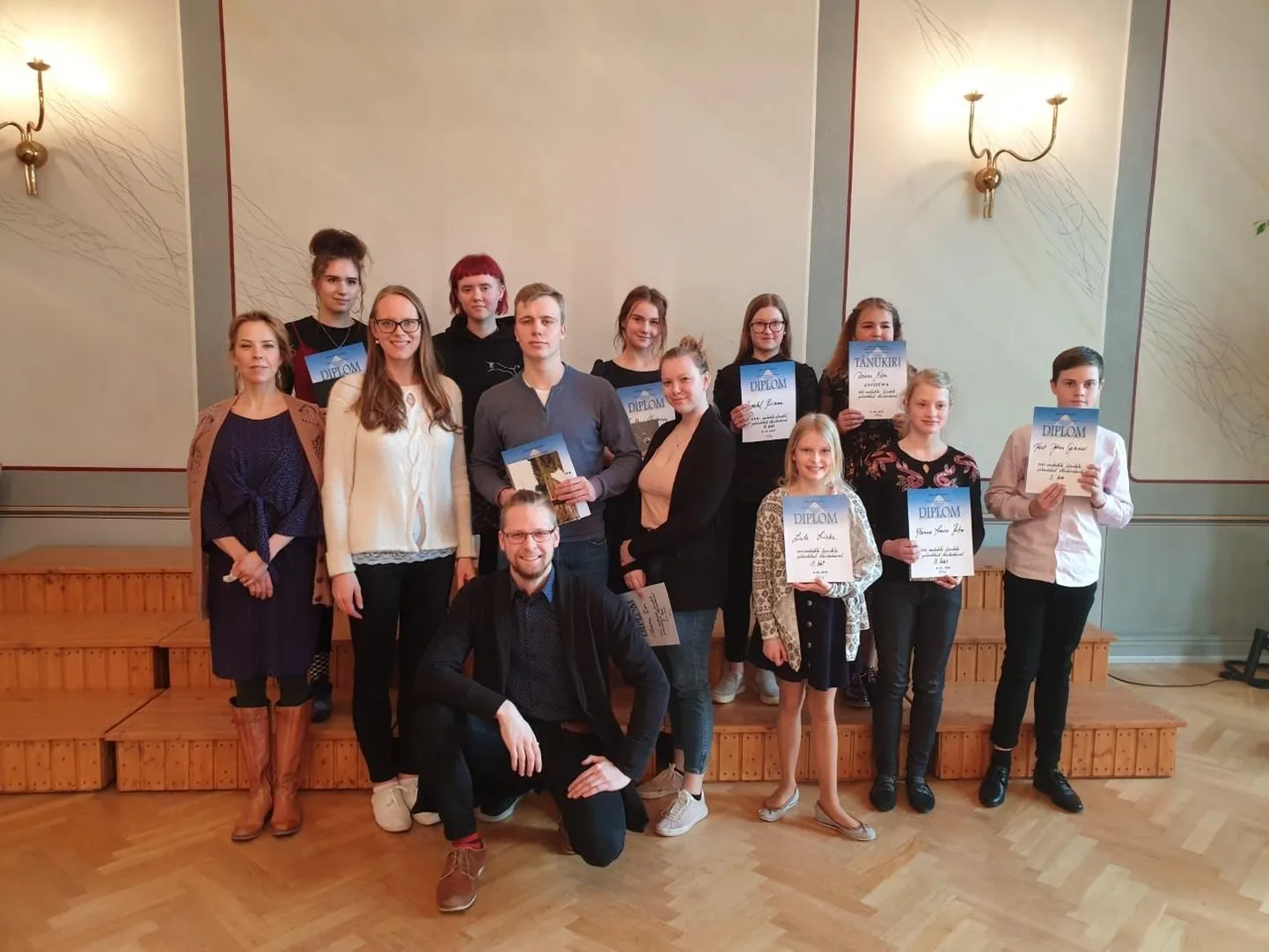 Pärnu Kuninga tänava põhikoolis XXXI Juhan ja Jakob Liivi ning Juhan Liivi luuleauhinna laureaatide loomingule keskendatud etluskonkursi linnavoorus osalesid 5.–12. klassi õpilased.
