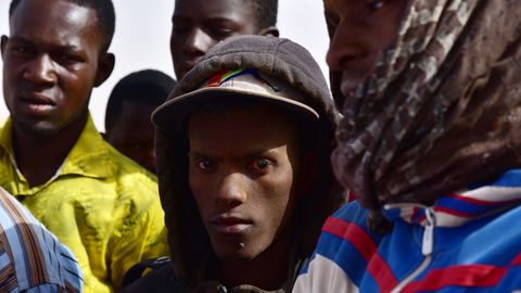 Aafrika migrandid lõpetavad Liibüa orjaturgudel