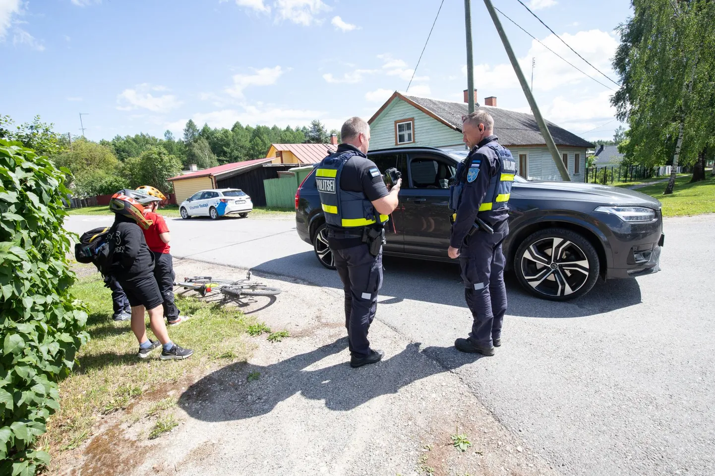 Liiklusõnnetuses osalenud sõidauto.