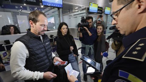 СМИ: Новая биометрическая система парализовала работу аэропортов ЕС