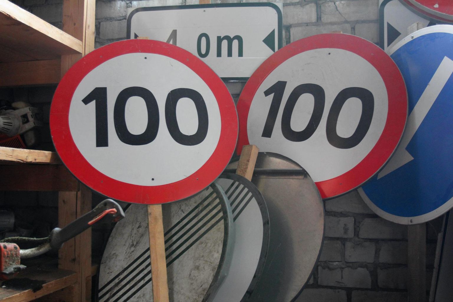 Kolmapäevast kehtib maanteedel suurim lubatud sõidukiirus 90 km/h.