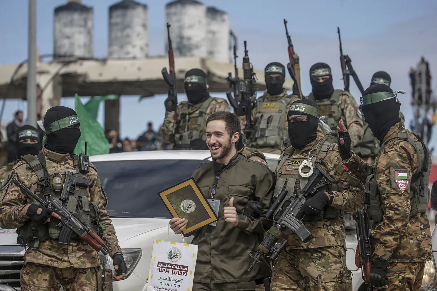 Hamas iisraellasest pantvangi vabastamas.