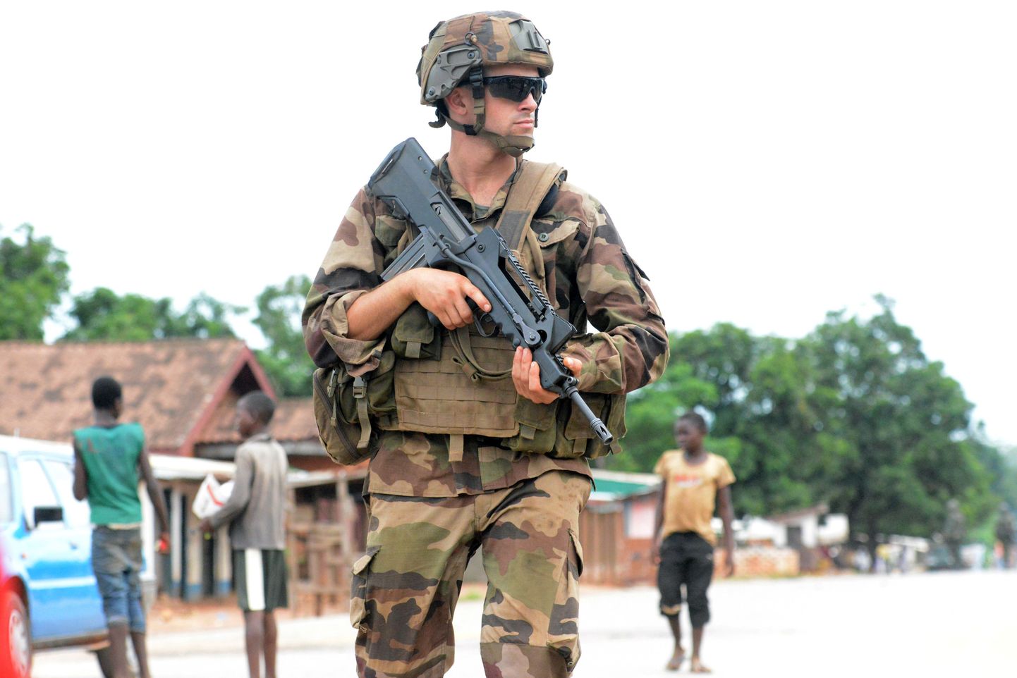 Prantsuse sõdur Sangaris missioonil Banguis.