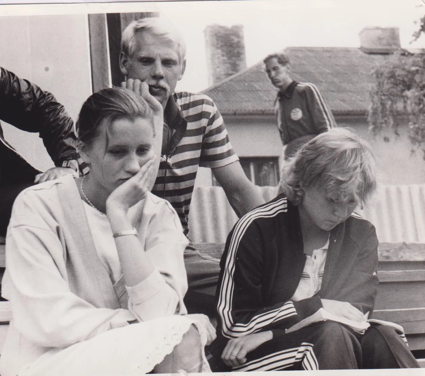 End neidude vahele poetanud Jaak Vettik sai spordikooli direktoriks 1988. aastal ja ta peab seda ametit tänase päevani.