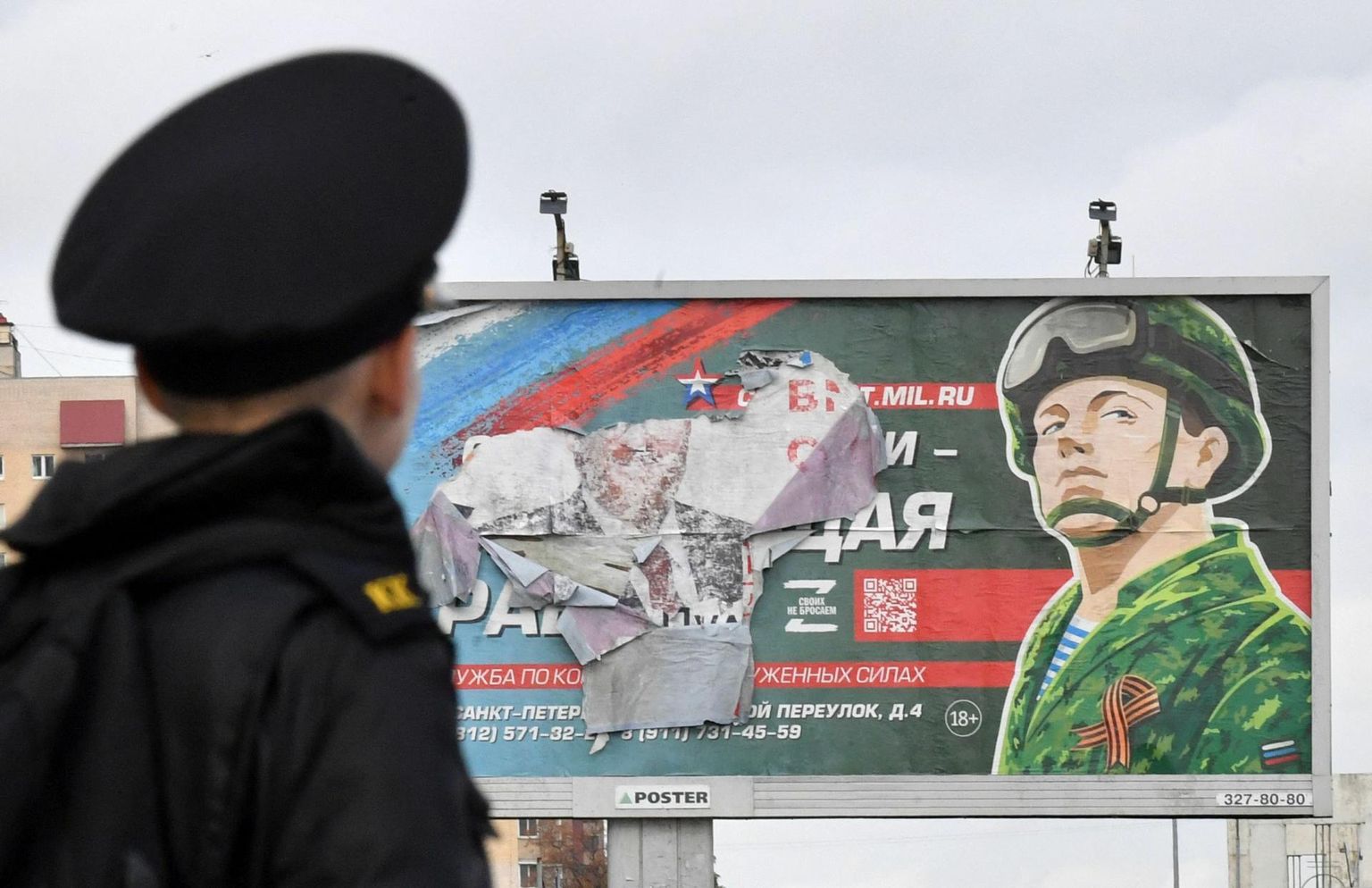 Vene sõjaväega ühinema kutsuv plakat Peterburis.