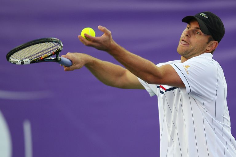 KEY BISCAYNE, FL - DECEMBER 01: Andy Roddick of USA serves to Andy Murray of Great Britain during the inaugural Miami Tennis Cup at Crandon Park Tennis Center on December 1, 2012 in Key Biscayne, Florida.   Joe Scarnici/Getty Images/AFP
== FOR NEWSPAPERS, INTERNET, TELCOS & TELEVISION USE ONLY ==