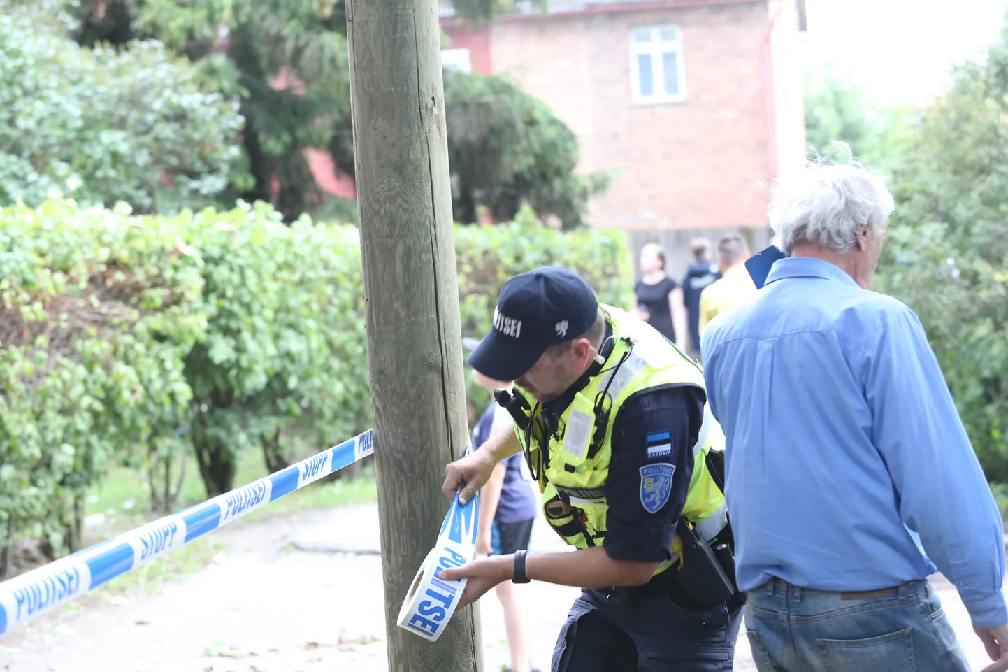 Kortermaja plahvatus ja põleng Tartus.