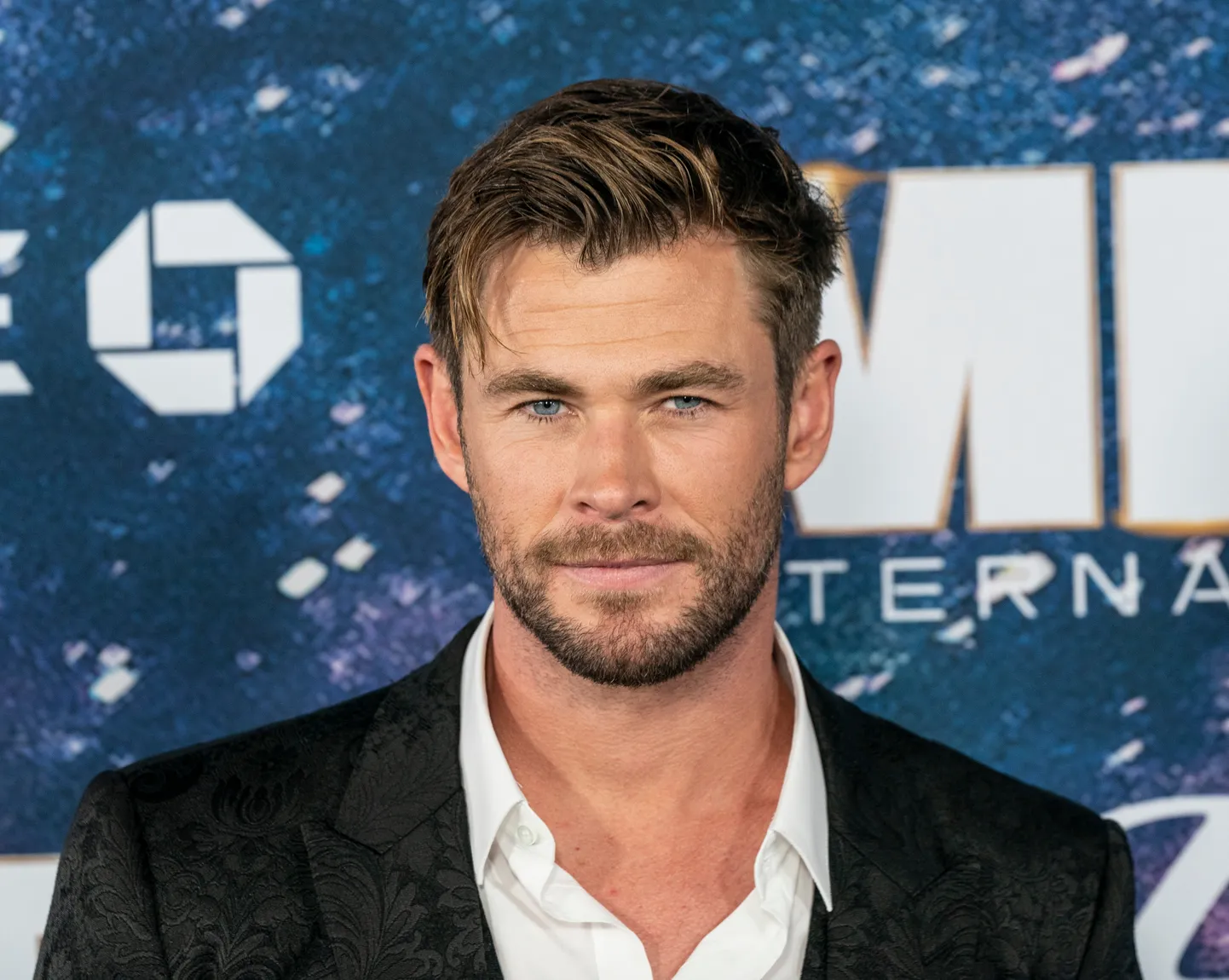Chris Hemsworth.