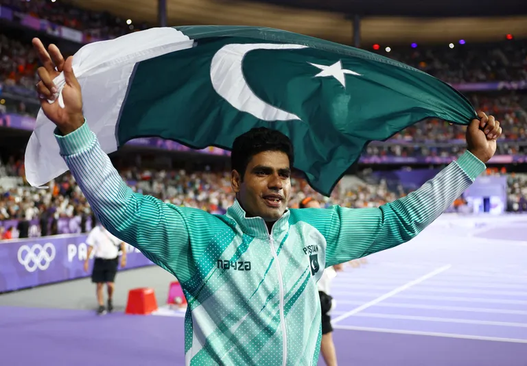 Pariisis võidutsenud odaviskaja Arshad Nadeem oli üldse esimene Pakistani kergejõustiklane, kes olümpial poodiumile jõudnud.