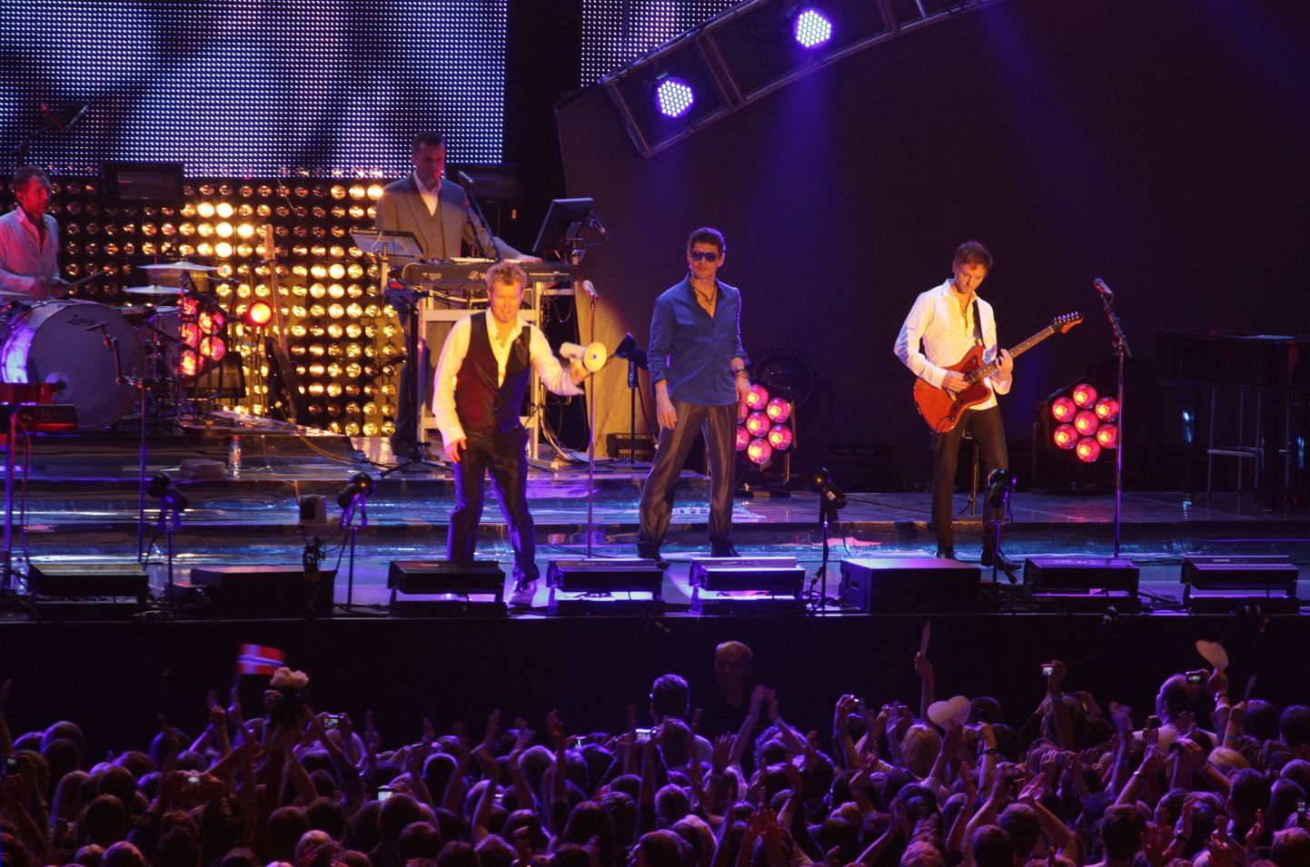 Группа A-ha на концерте в Москве.