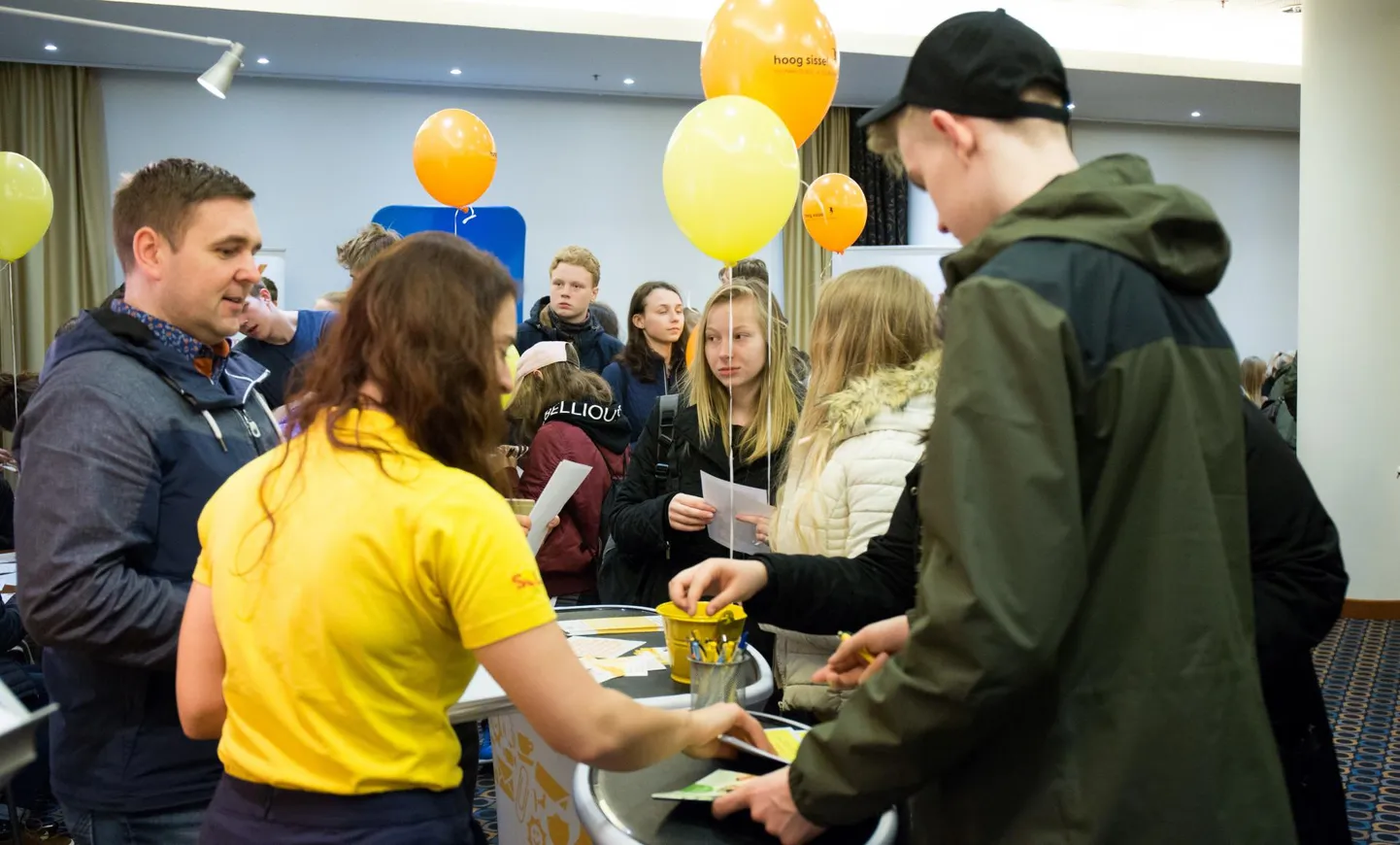 Noortele suunatud töömess «Suveks tööle» tänavu aprillis Tallinnas Viru Sokoses.