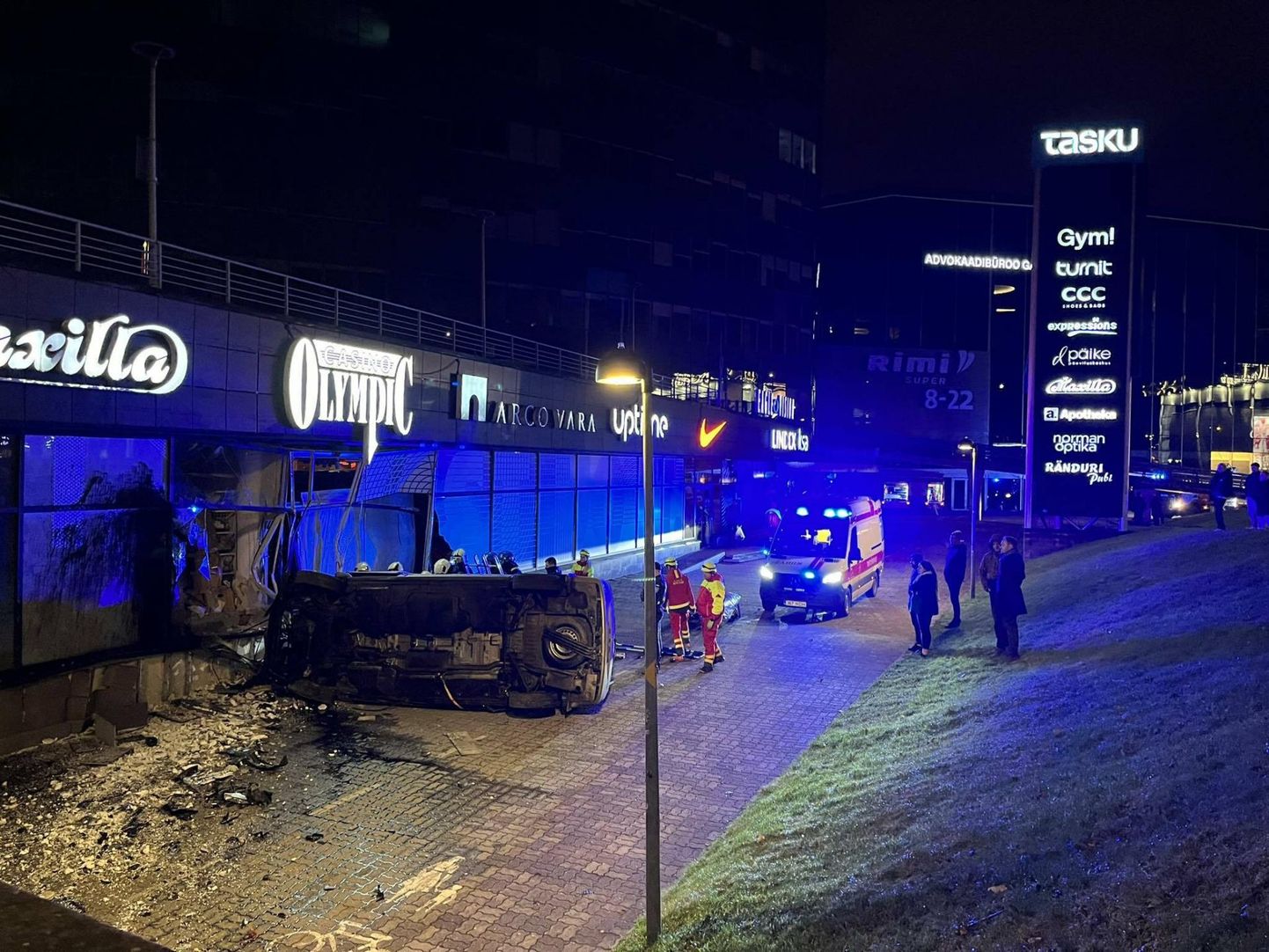 Liiklusõnnetus Tartu kesklinnas.