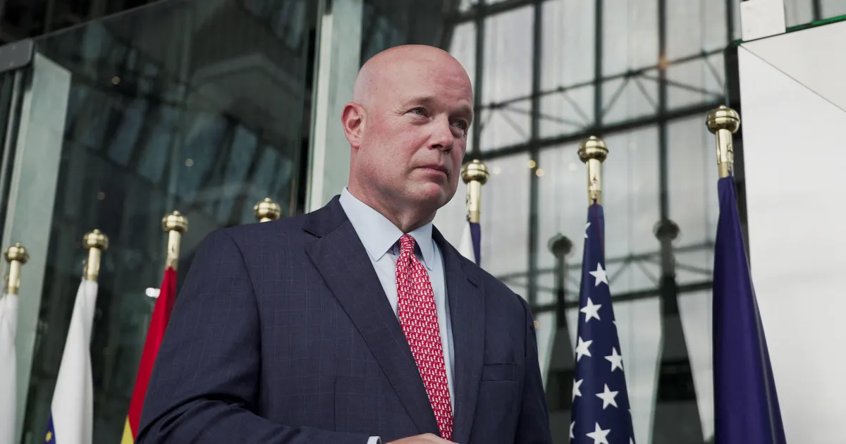 USA president Donald Trump jõustab naftasanktsioonid, et avaldada Vene režiimi juhile Vladimir Putinile survet alustama läbirääkimisi Ukraina sõja lõpetamise ül