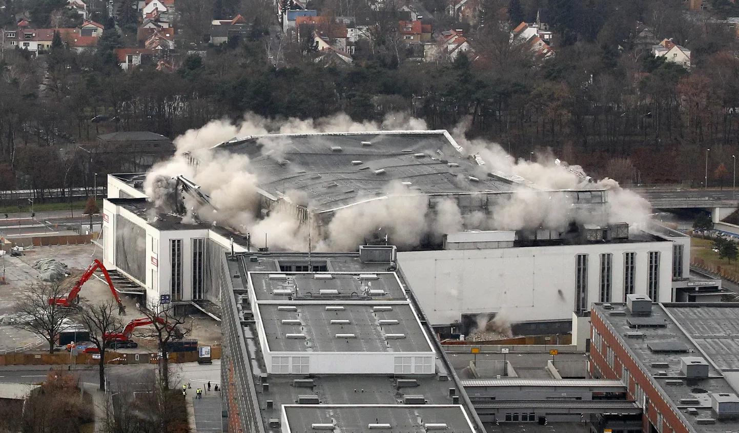Berliinis asuva Deutschlandhalle õhkimine