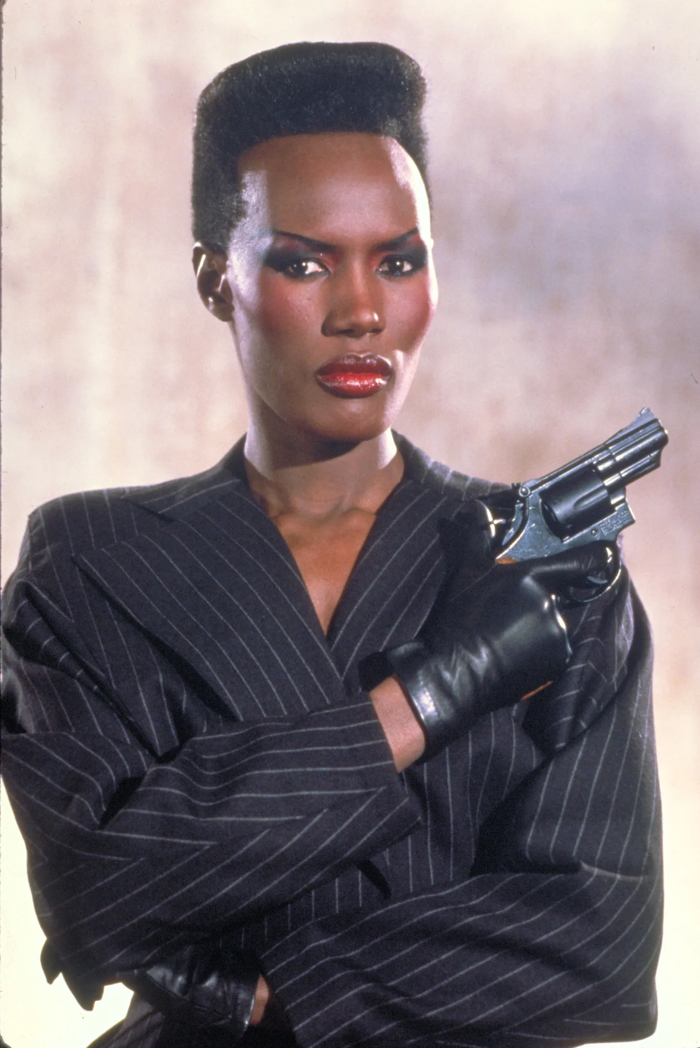 Grace Jones May Dayna 1985. aasta Bondi-filmis  «A View to a Kill» (007: Surma palge ees)