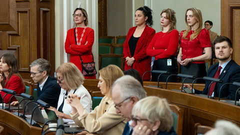 FOTO ⟩ Saeimā kaismīgas diskusijas par izstāšanos no Stambulas konvencijas