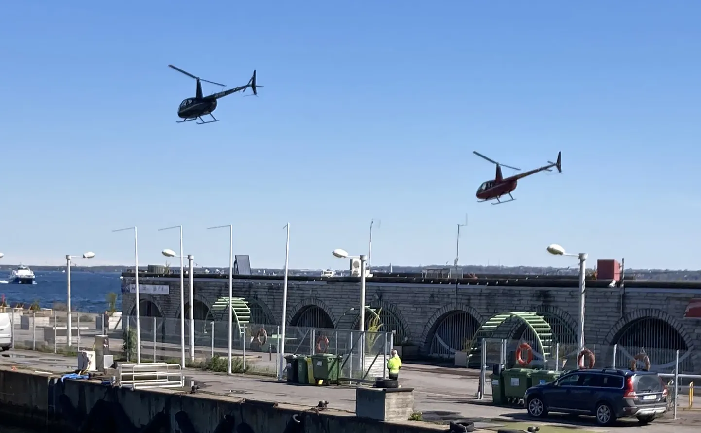 Linnahalli juurest õhku tõusnud helikopterid laupäeval kell 11.16. Kolmveerand tundi hiljem põrkasid samad kopterid Soomes Eura lennuvälja lähedal õhus kokku ja kukkusid alla.