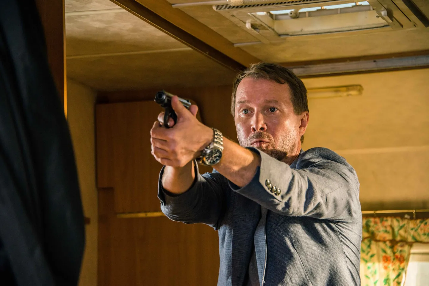 Евгений Миронов в сериале "Пробуждение"