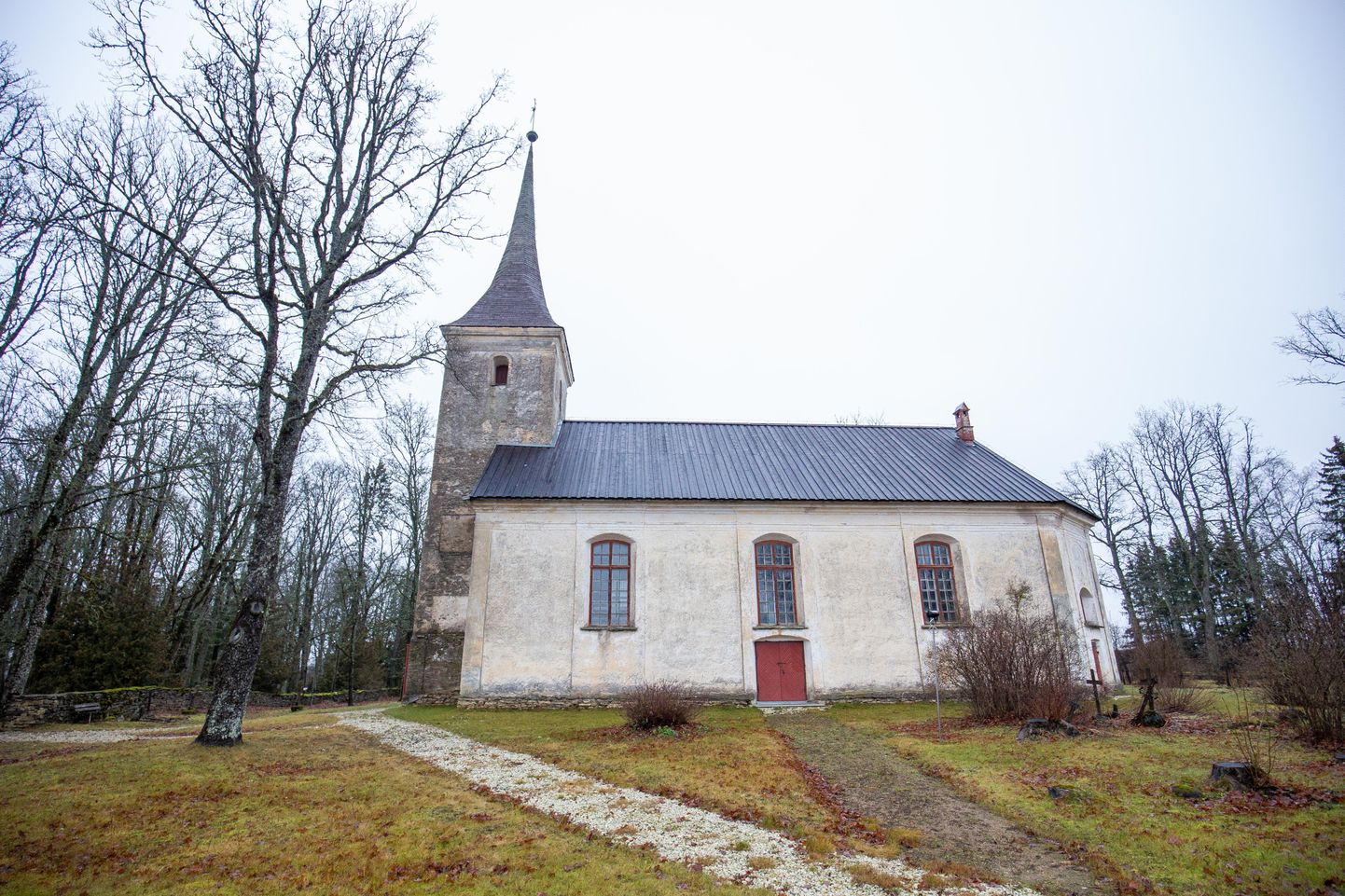10 000 euro jagu toetusraha läheb Anna kiriku akende renoveerimiseks