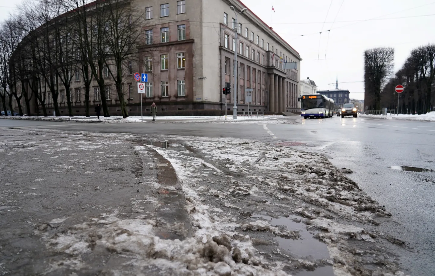 Перекресток бульвара Бривибас и улицы Элизабетес