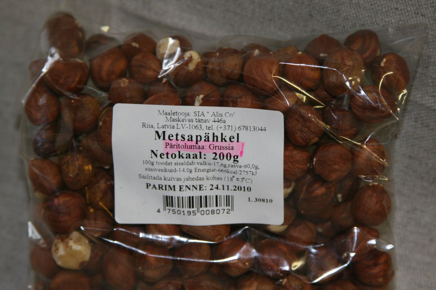 Pähklipakk, mille märgistuse kirjaviga tegi päritolumaast Gruusiast hoopis lõbusama kõlaga Grussia.