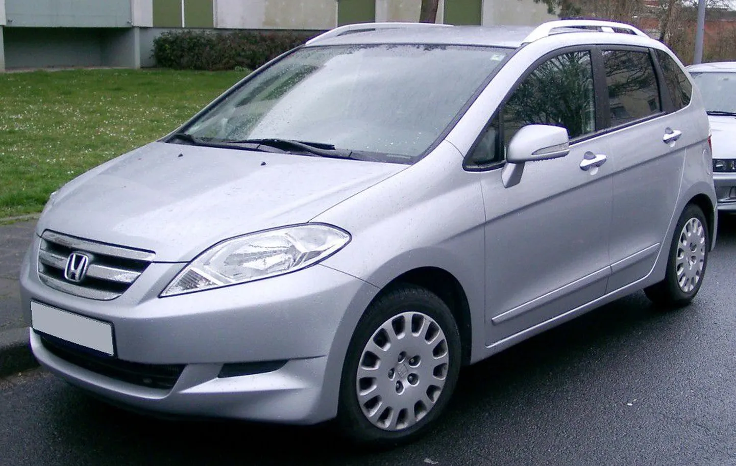 Honda FR-V. Foto on illustreeriv.