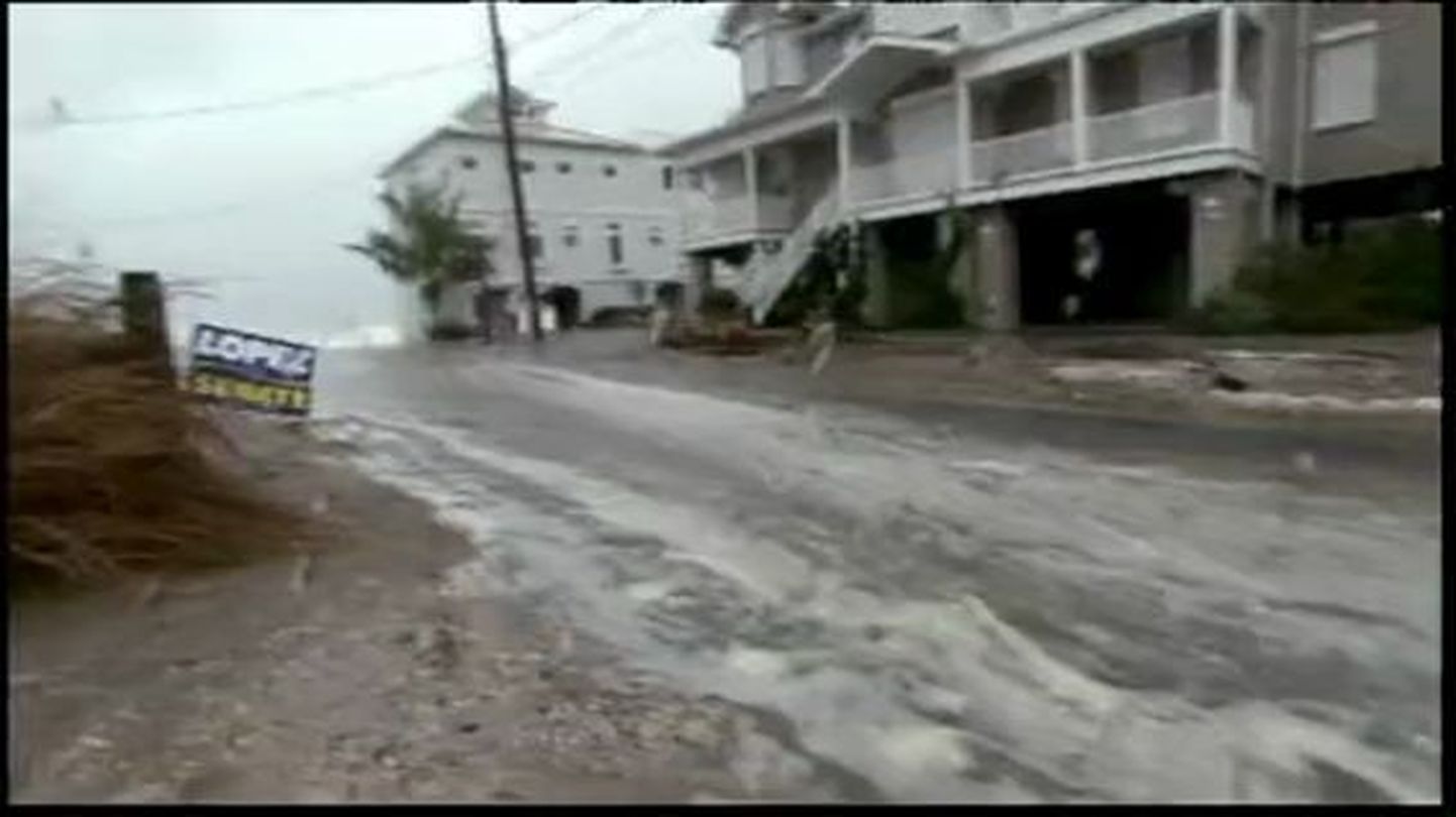 Orkaan Sandy tõi kaasa palju purustusi ning nõudis hulga inimelusid.