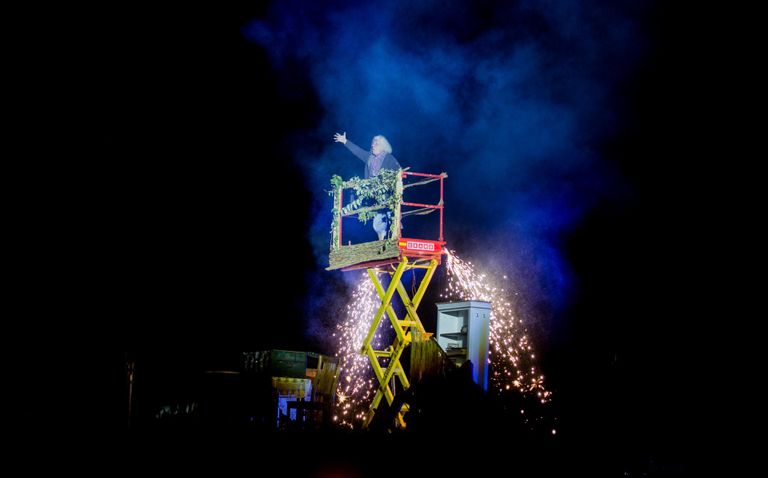 Vabaõhulavastus „Saja-aastane öö“ jõudis Pärnumaa rahvakultuuri keskseltsi eestvõttel vaatajate ette 20. augustil Eesti Vabariigi 100 aasta juubeli ürituste seas.