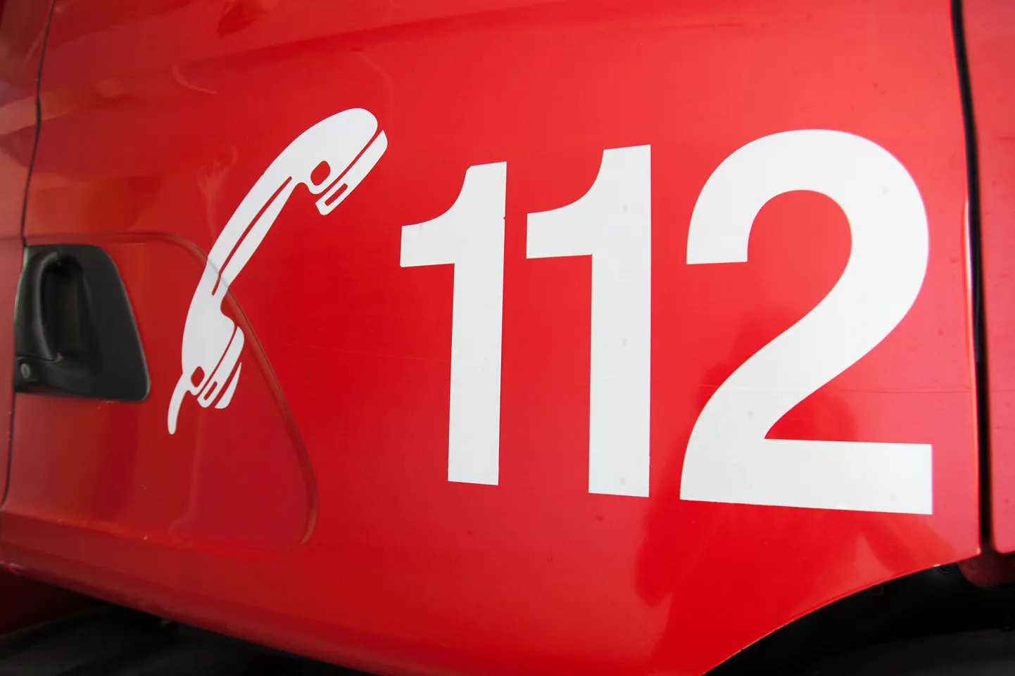 112