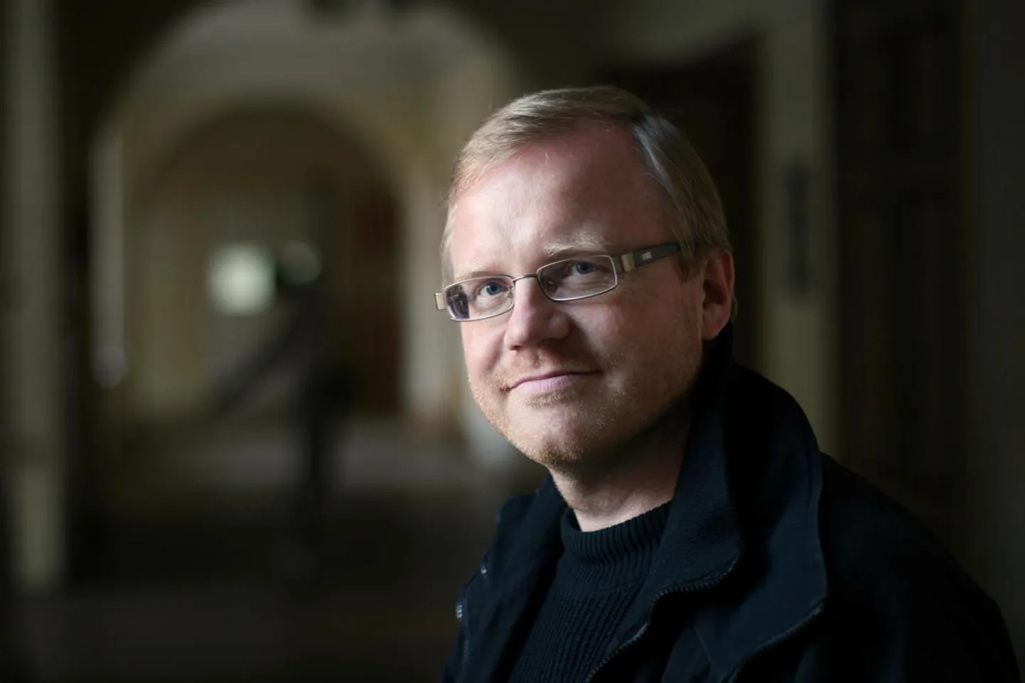 Pärnakast helilooja Andrus Kallastu koos mõttekaaslastega avardab kolmandat suve kohalikku muusikaelu, tuues publikuni nii uuemat kui traditsioonilist ooperimuusikat.