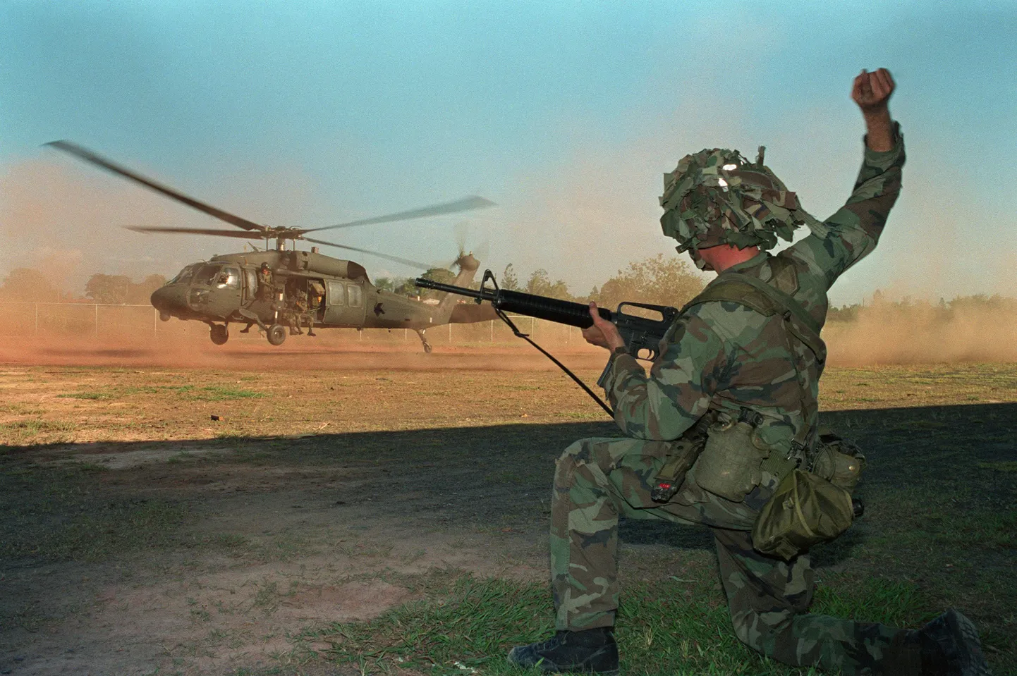 Foto tehtud 23. detsembril 1989. Pildil USA sõjaväelased Panama diktaatori Manuel Noriega vastu suunatud operatsiooni ajal.