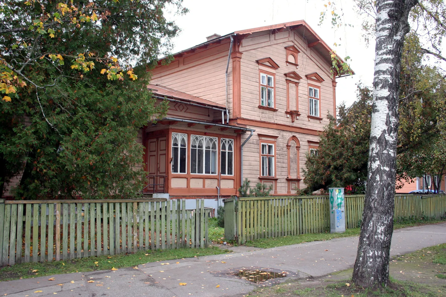 Pärnus Supeluse 1 kinnistu.