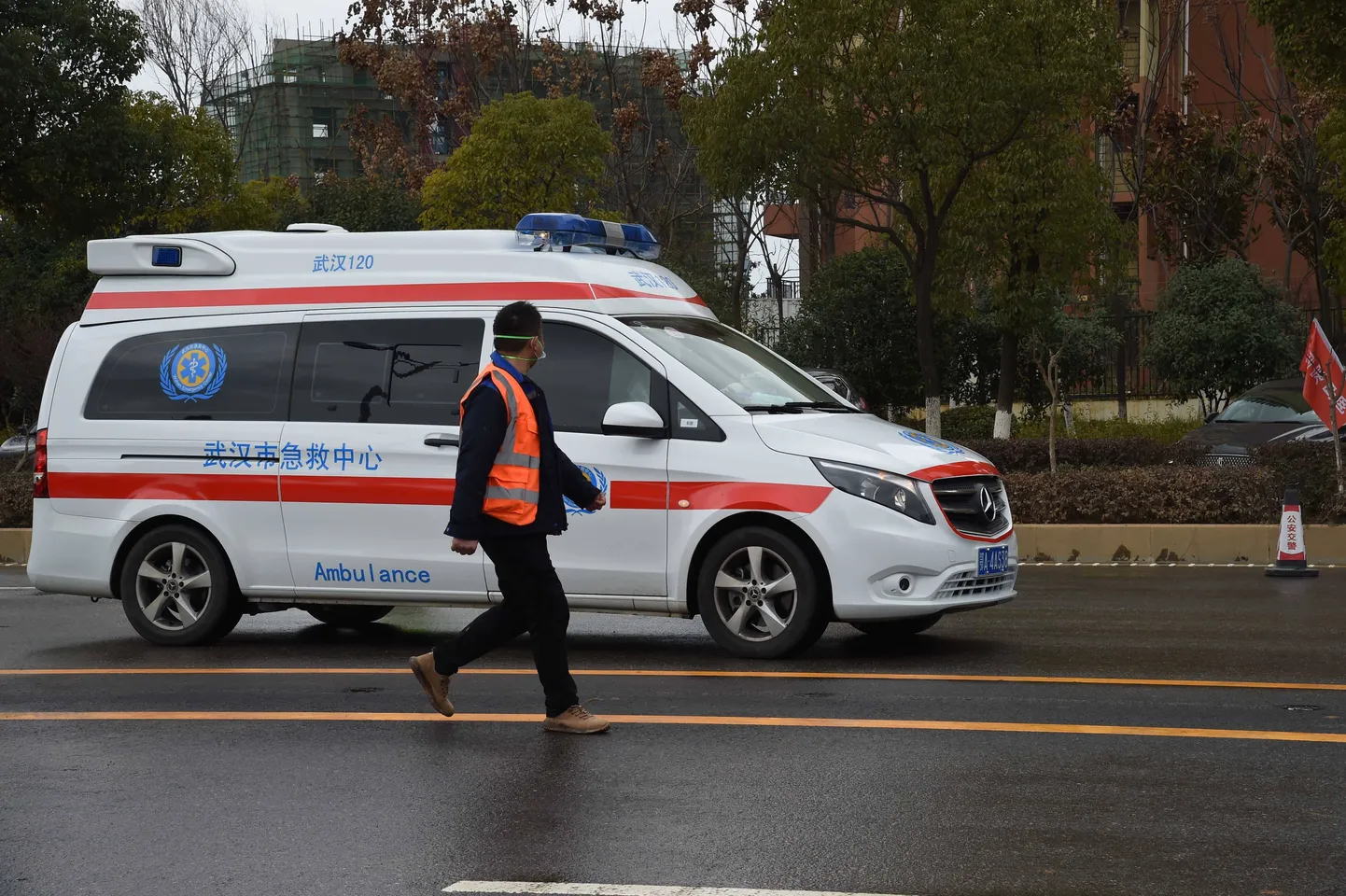 Kiirabiauto Wuhanis.
