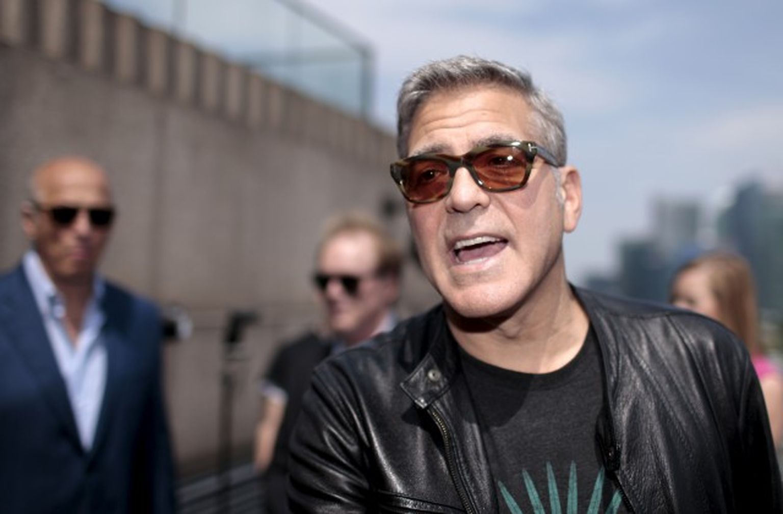 Džordžs Klūnijs (George Clooney) filmas "Rītdienas zeme" ("Tomorrowland") pirmizrādē Šanhajā