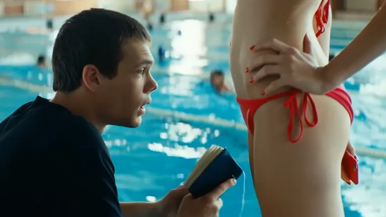 Veniamin (Pjotr Skvortsov) teab, et isegi poolpaljas naise keha on saatanast.