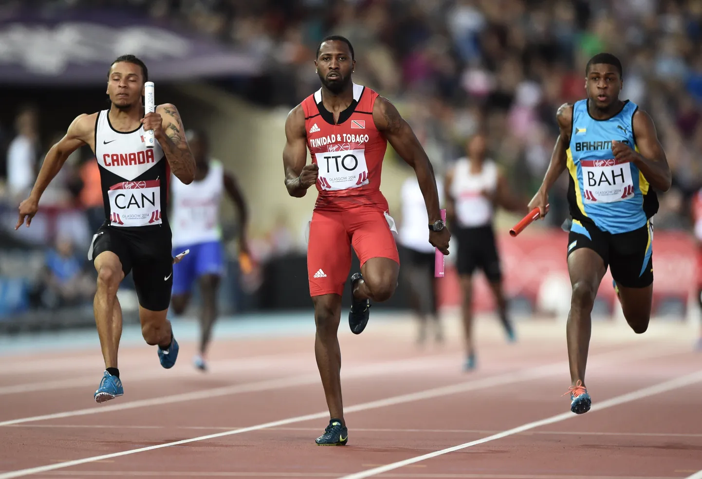 Andre De Grasse (vasakul).