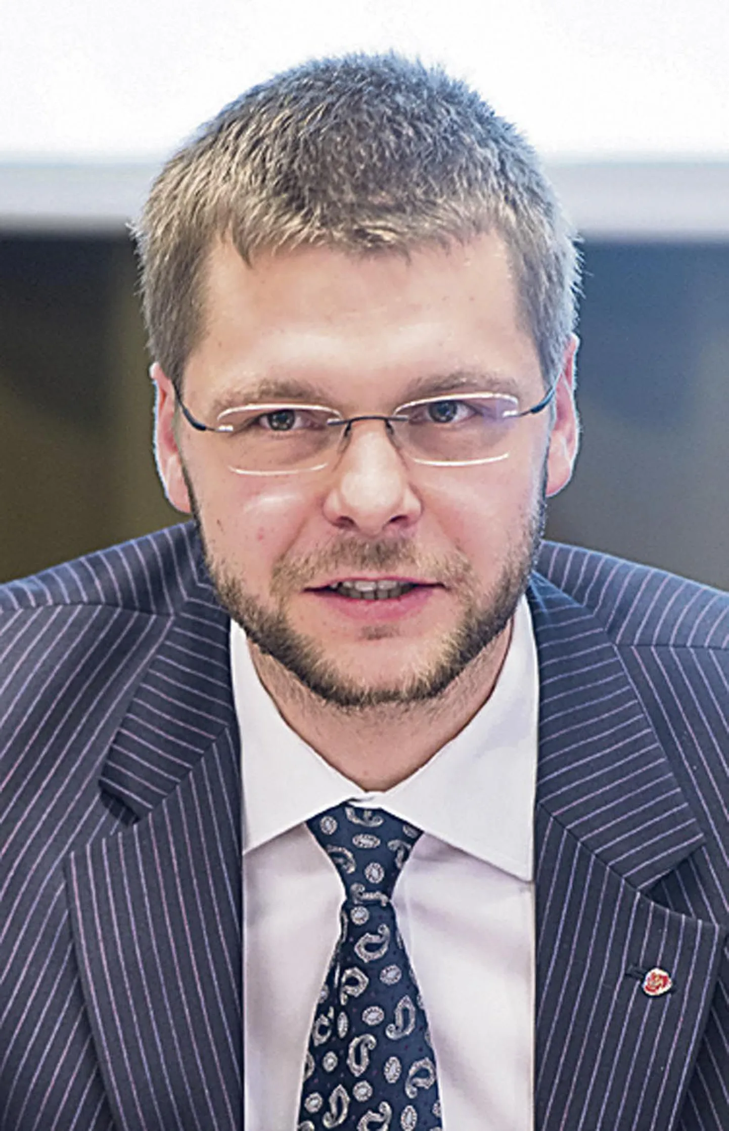 Jevgeni Ossinovski.